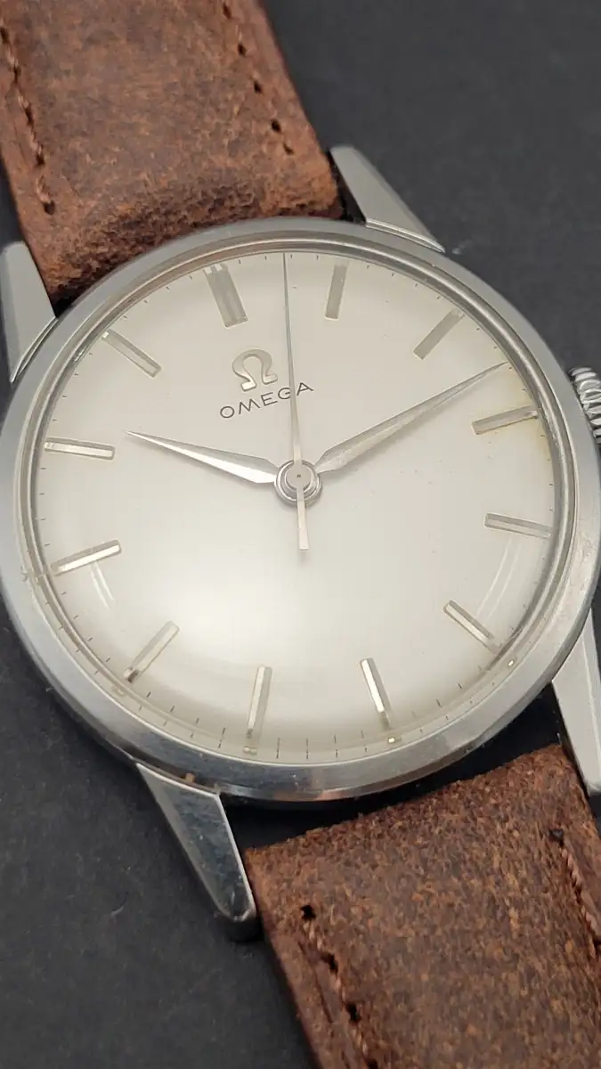 Omega à remontage manuel de 1959